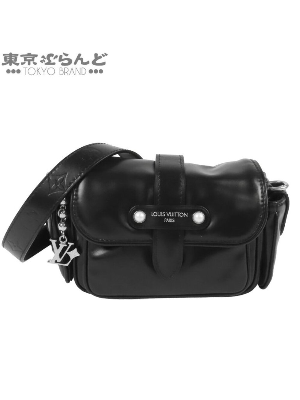 Louis Vuitton Cargo Wearable Wallet Black Calfskin Shoulder Bag